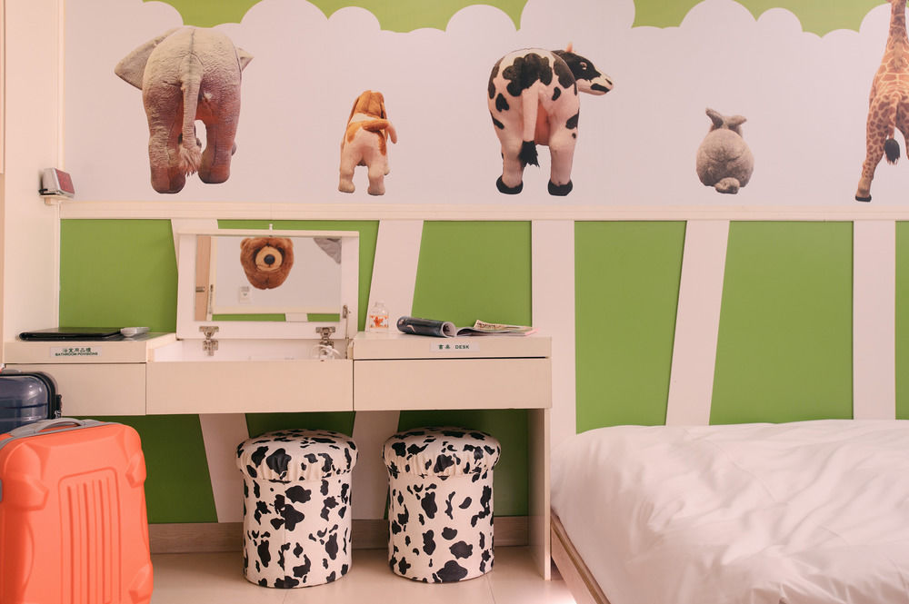 Kiwi Express Hotel - Zhong Zheng Branch Тайджун Екстериор снимка